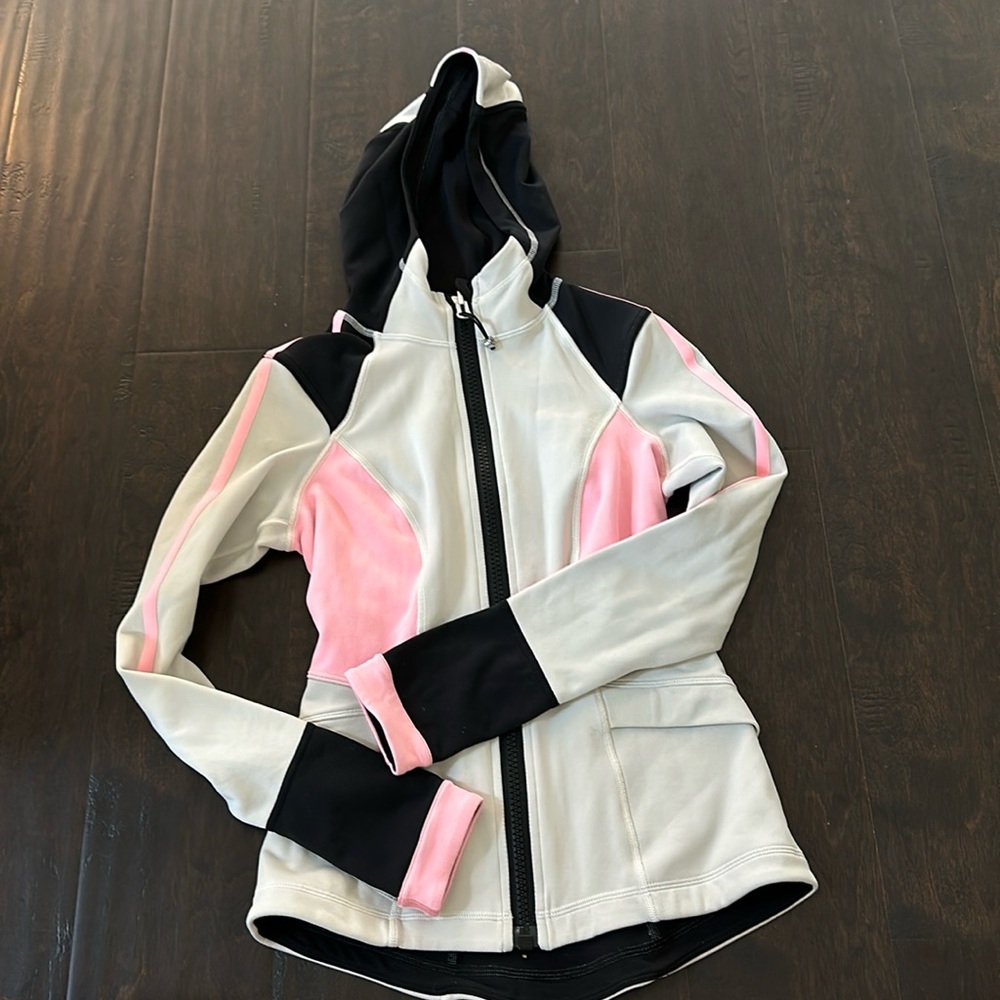Lululemon Activewear - Hooded Zip-Up Top